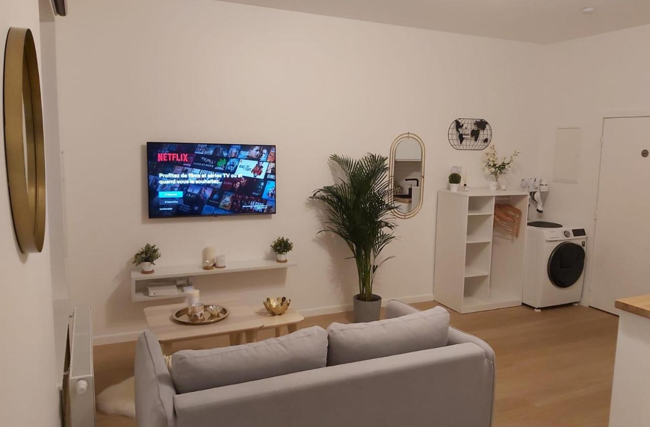 Superior Studio