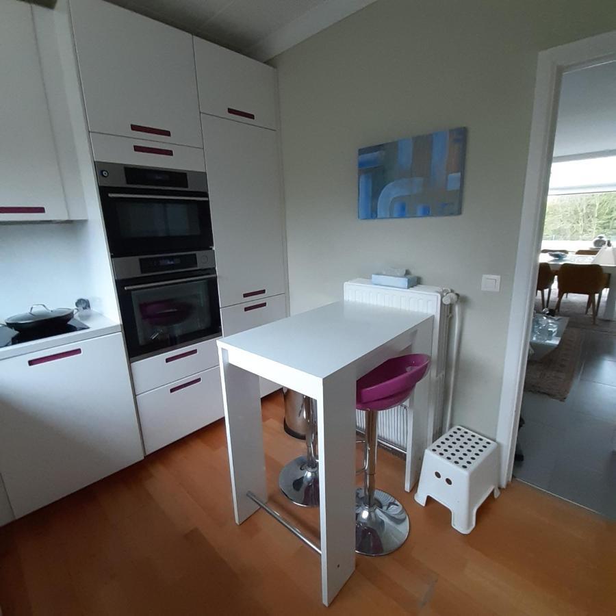 One-Bedroom Apartment,1118130711:JPEG