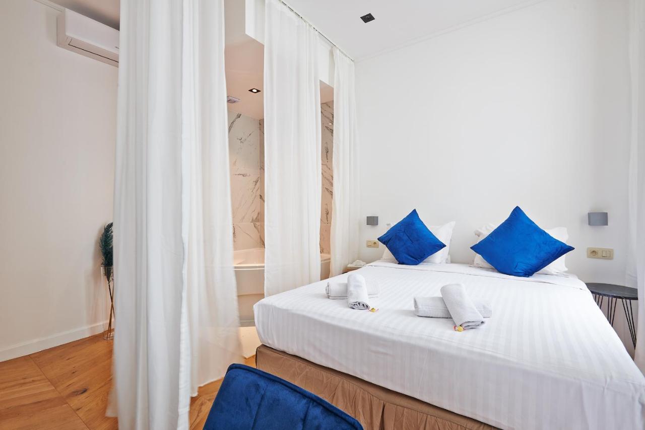 Quarto Duplo com Banheira de Hidromassagem