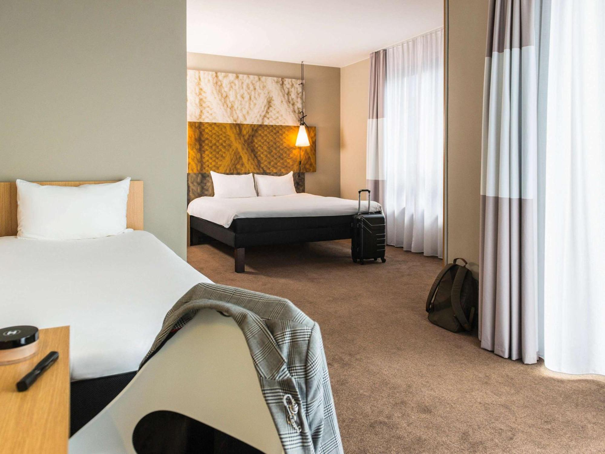 Premium Triple Room,1710018652:JPEG
