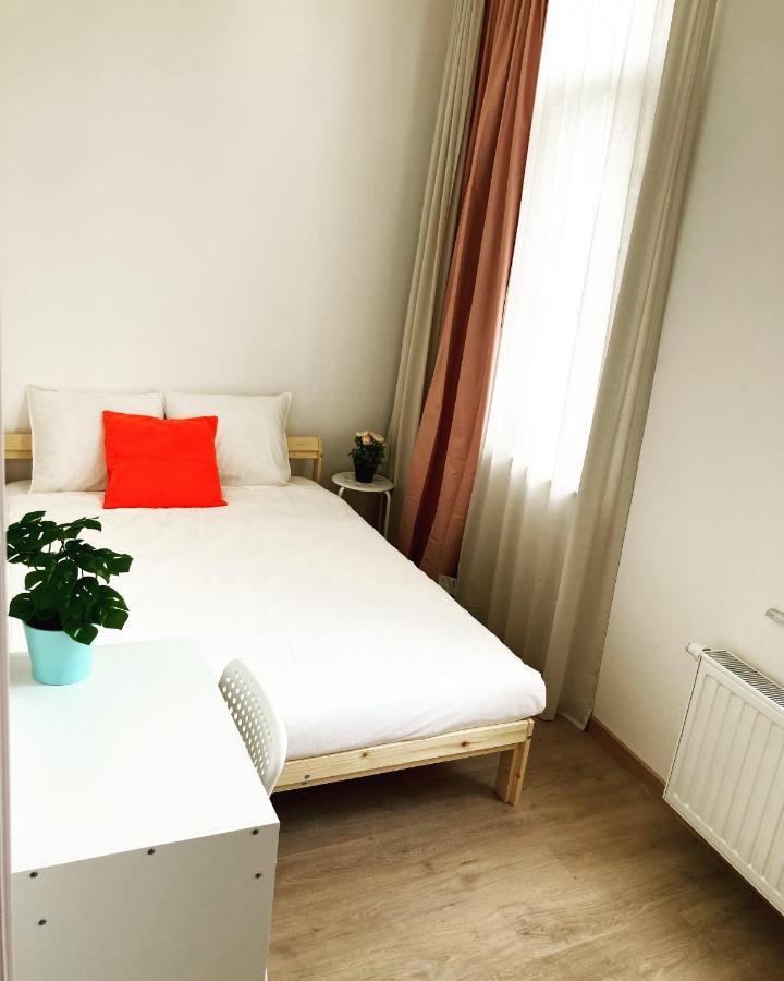 Standard Double Room with Shared Bathroom