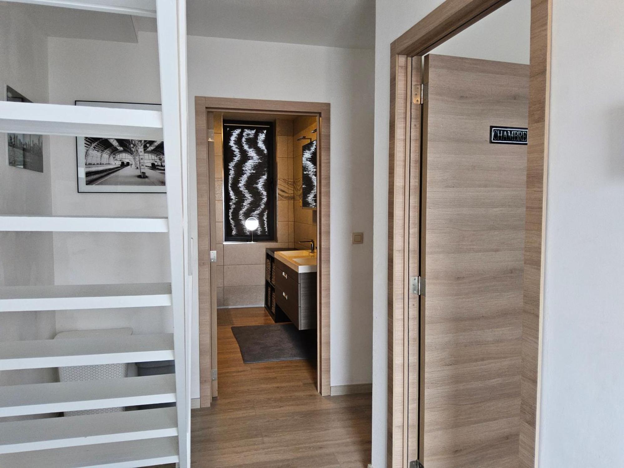 Double Room Private External Bathroom