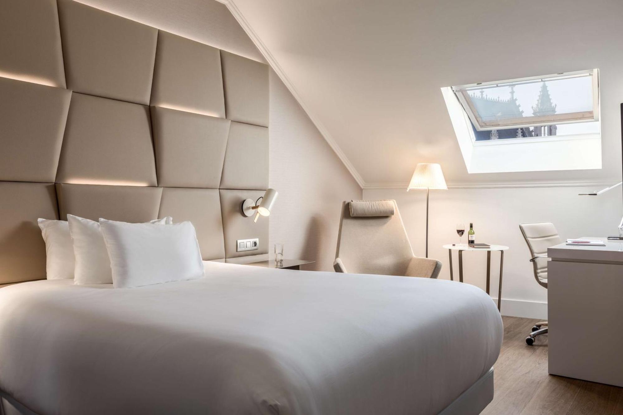Premium Double or Twin Room,1645010027:JPEG
