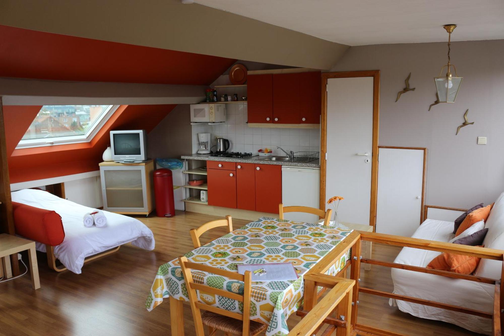Triple Room with Shower