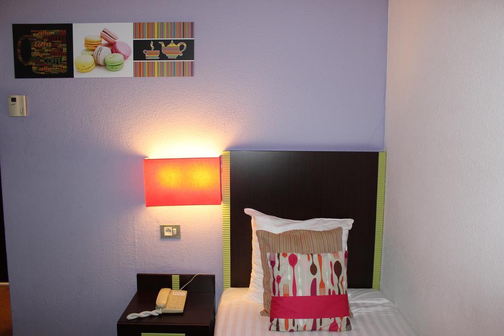 Standard Single Room