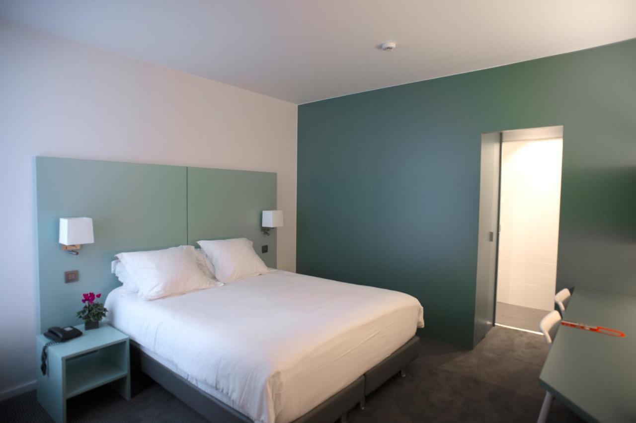 Quarto Duplo