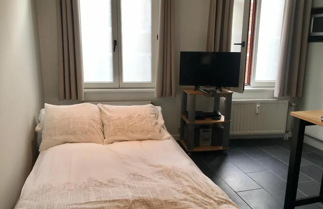 Grand Place Apartment-1