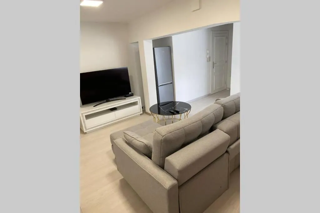 Au Coeur De Bruxelles Un Superbe Appartement .-1