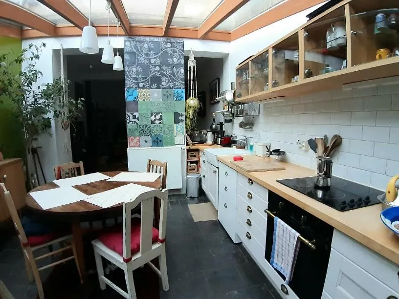 La Petite Maison Dans L Impasse-1