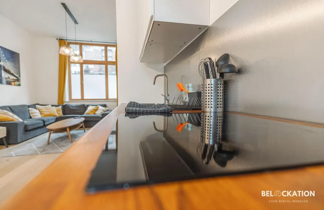 Maison Spacieuse De 6 Chambres Proche Gare Midi-1
