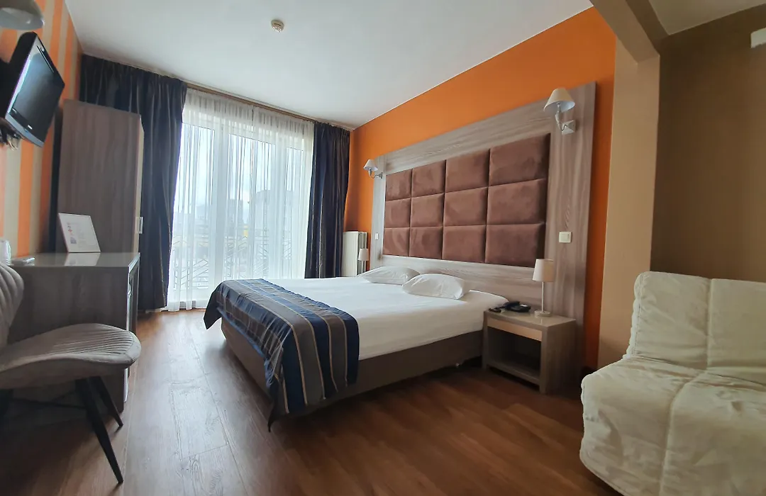 Hotel Midi-Zuid-1