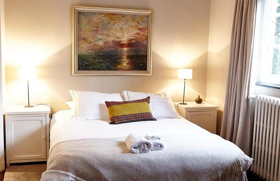 Guest House La Maison Chantecler-1