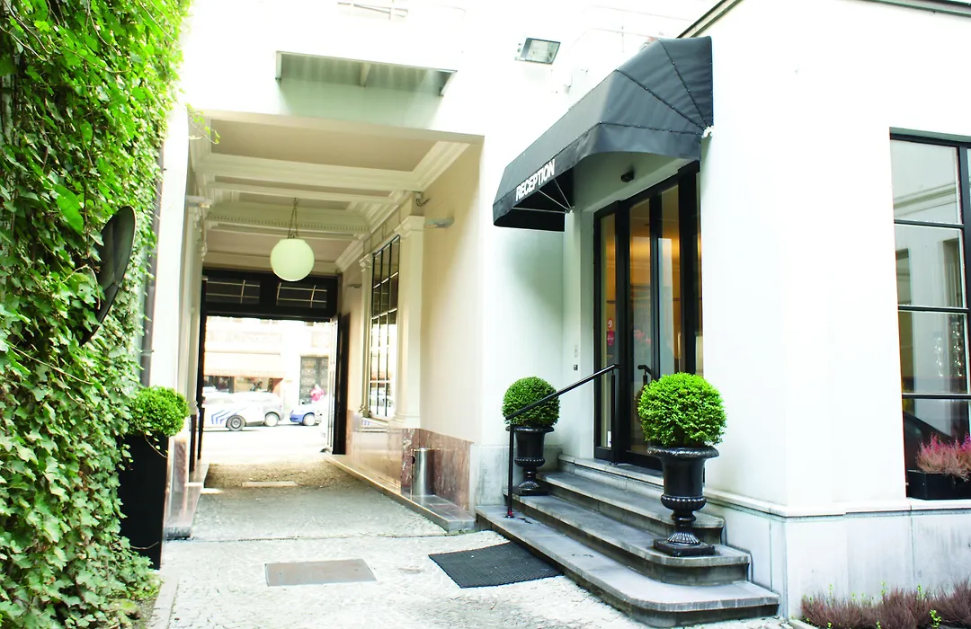 Hotel La Legende-1