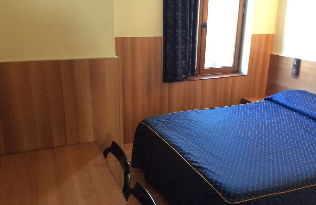Hotel Aristote-1