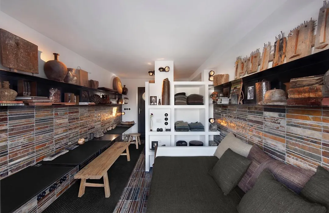 Mini Loft Ulb Delta Area With Terrace-1