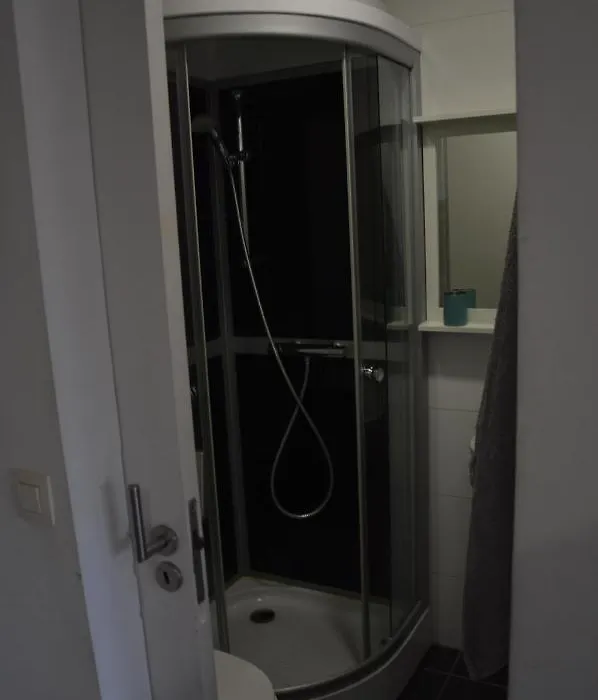 Super Flat Next Grand Place-1