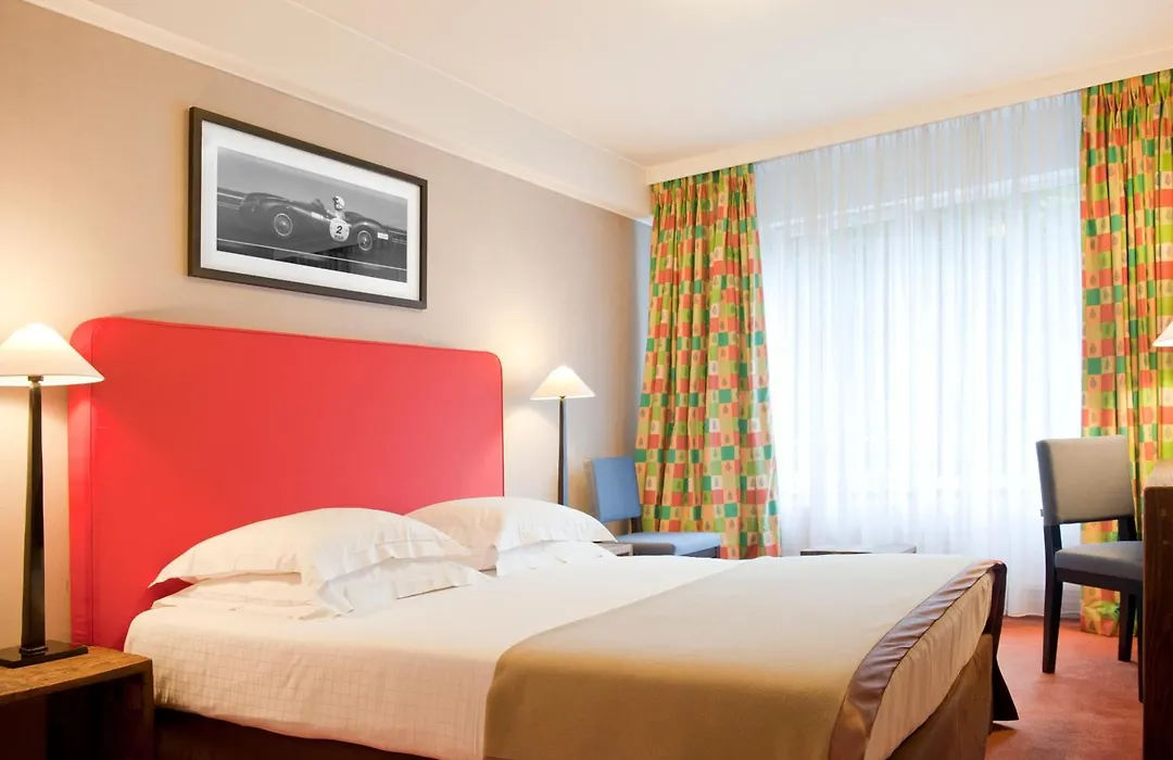 New Hotel Charlemagne-1
