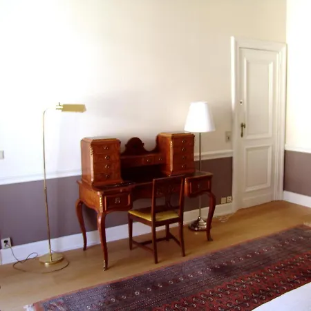 Louise Chatelain Suites-3