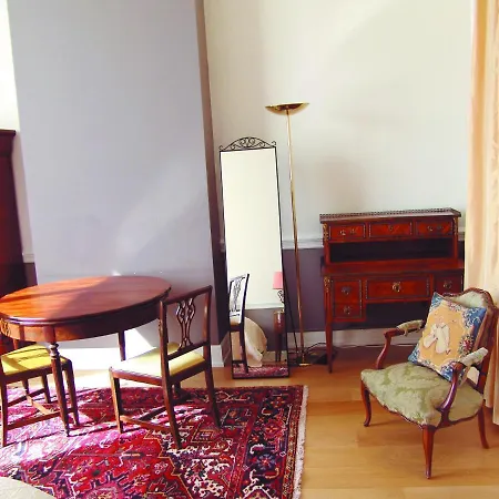 Louise Chatelain Suites-2