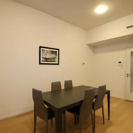 European Institutions Apartments-3