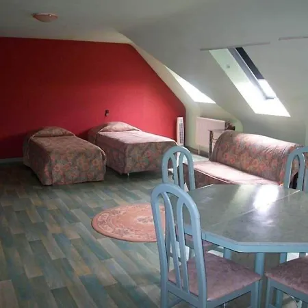 Hotel Evergreen-2