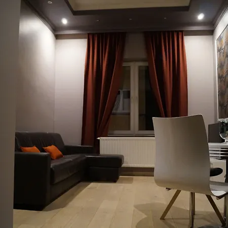 Classy Apartment At European Quarter-2