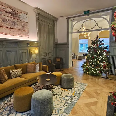 Hotel Du Congres-2