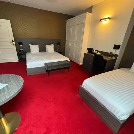 La Bourse Hotel-3