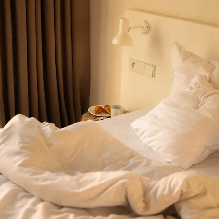9Hotel Central-2