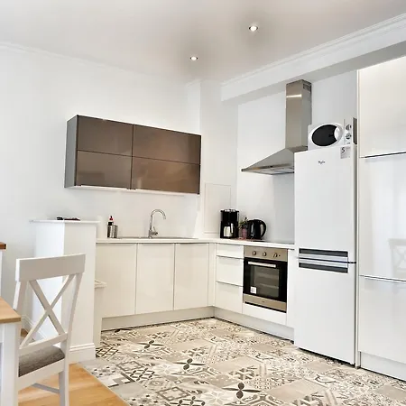 Top Spot Residence-3