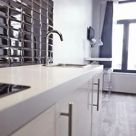 N°9 Boutique Apartments-3