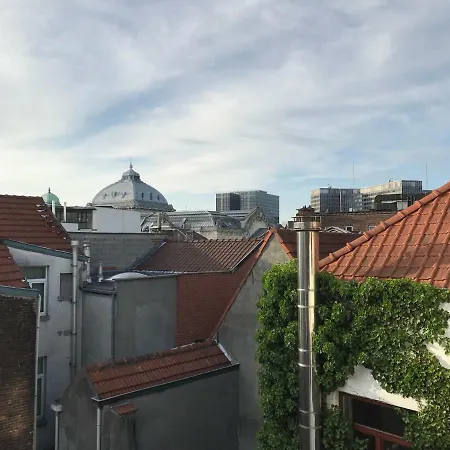 Grand Place Apartment-3
