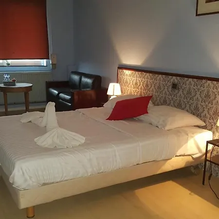 Hotel Bentley-3
