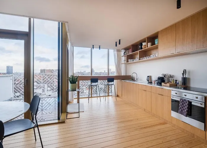 Top Floor New Duplex Stunning View In Trendy St Gilles Bruxelas que aceita animais de estimação